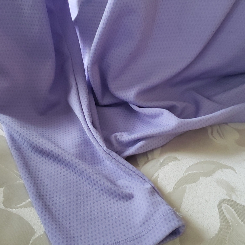 Top - Picture 2 of 6